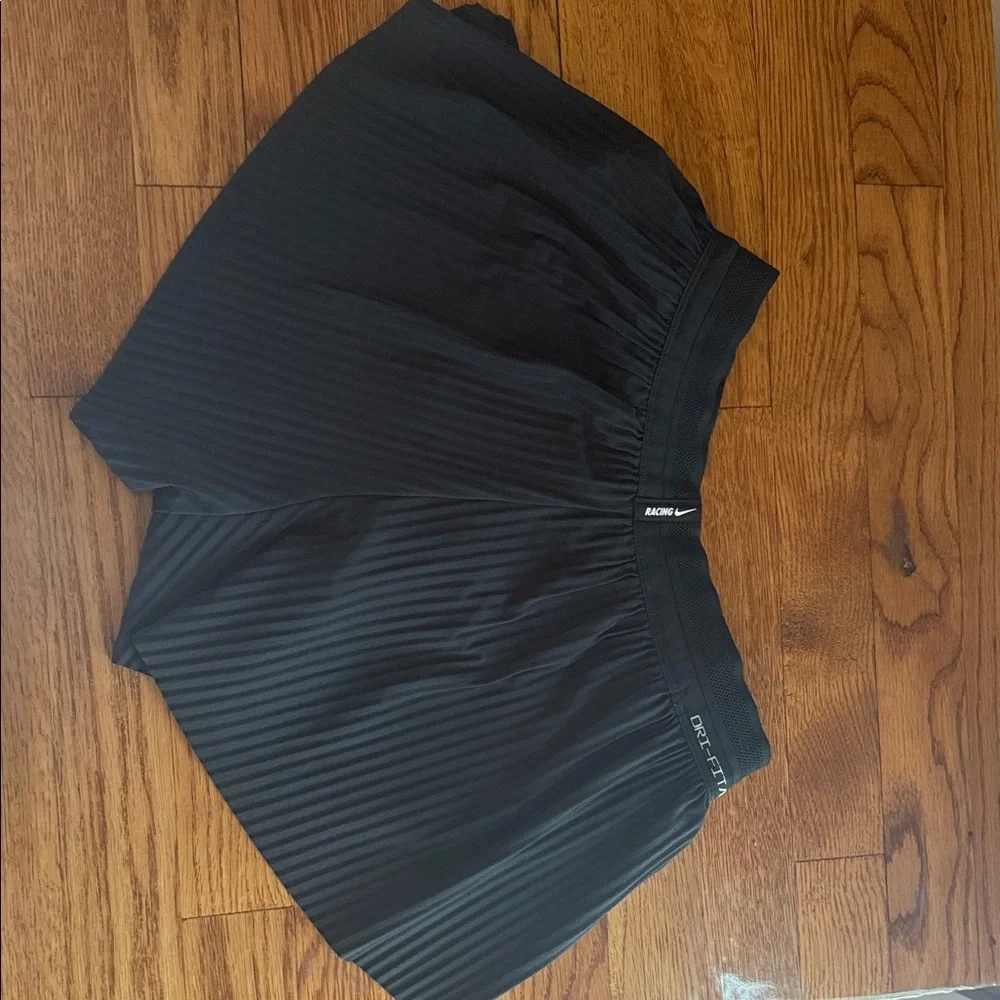 Nike AeroSwift Dri-Fit ADV Mid-Rise 3’ Brief Lined Running Shorts - Picture 3 of 4